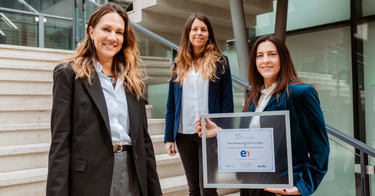 entel recibe el primer lugar en telefonía móvil en el premio nacional de satisfacción de clientes 2026